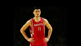 bti体育-Uzi绝地翻盘！中国战队爆冷击败加拿大队，神来之笔战术调整全场沸腾